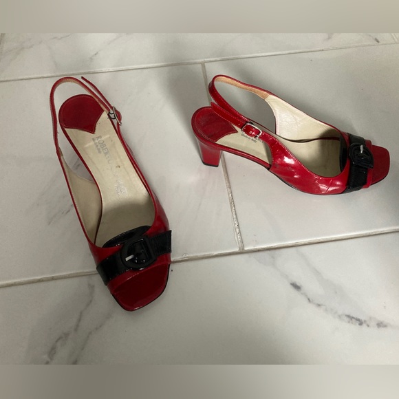 4 paires de talons hauts - Picture 2 of 4